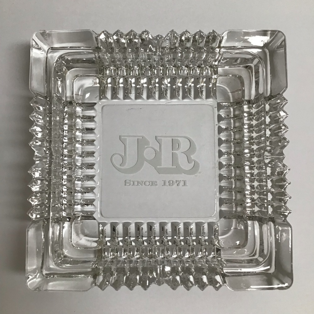 JR CIGARS Ashtray Cut Crystal 7x7” Heavy 3 lb Desk Office NY Since 1971 Vintage